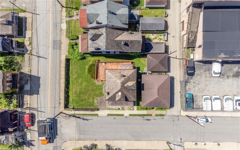107 9TH STREET, DONORA, 15033, 5 Bedrooms Bedrooms, 10 Rooms Rooms,2 BathroomsBathrooms,Residential,For Sale,9TH STREET,1758763