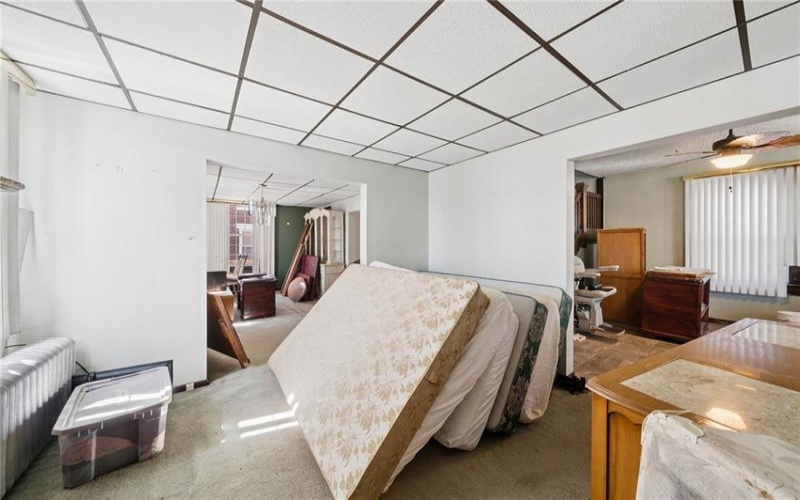 107 9TH STREET, DONORA, 15033, 5 Bedrooms Bedrooms, 10 Rooms Rooms,2 BathroomsBathrooms,Residential,For Sale,9TH STREET,1758763