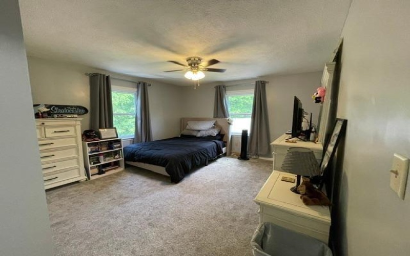 443 DUCK HOLLOW ROAD, Uniontown, 15401, 4 Bedrooms Bedrooms, 8 Rooms Rooms,2 BathroomsBathrooms,Residential,For Sale,DUCK HOLLOW ROAD,1758777