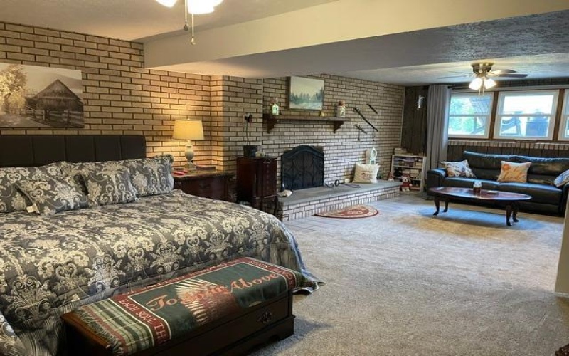 443 DUCK HOLLOW ROAD, Uniontown, 15401, 4 Bedrooms Bedrooms, 8 Rooms Rooms,2 BathroomsBathrooms,Residential,For Sale,DUCK HOLLOW ROAD,1758777