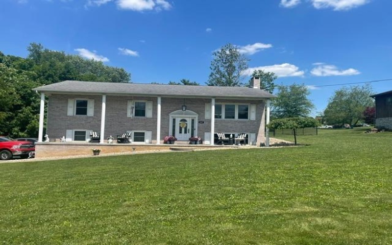 443 DUCK HOLLOW ROAD, Uniontown, 15401, 4 Bedrooms Bedrooms, 8 Rooms Rooms,2 BathroomsBathrooms,Residential,For Sale,DUCK HOLLOW ROAD,1758777