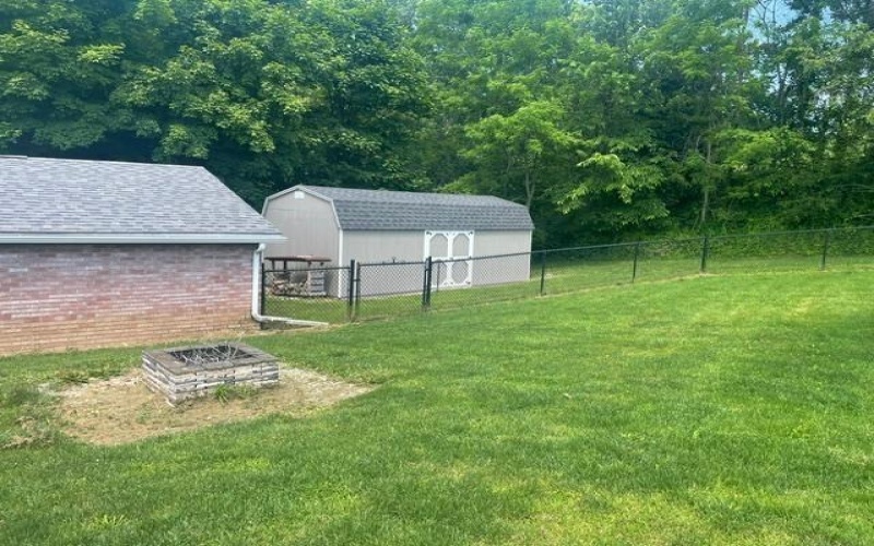 443 DUCK HOLLOW ROAD, Uniontown, 15401, 4 Bedrooms Bedrooms, 8 Rooms Rooms,2 BathroomsBathrooms,Residential,For Sale,DUCK HOLLOW ROAD,1758777