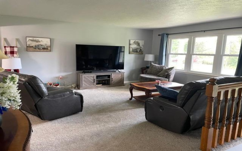 443 DUCK HOLLOW ROAD, Uniontown, 15401, 4 Bedrooms Bedrooms, 8 Rooms Rooms,2 BathroomsBathrooms,Residential,For Sale,DUCK HOLLOW ROAD,1758777