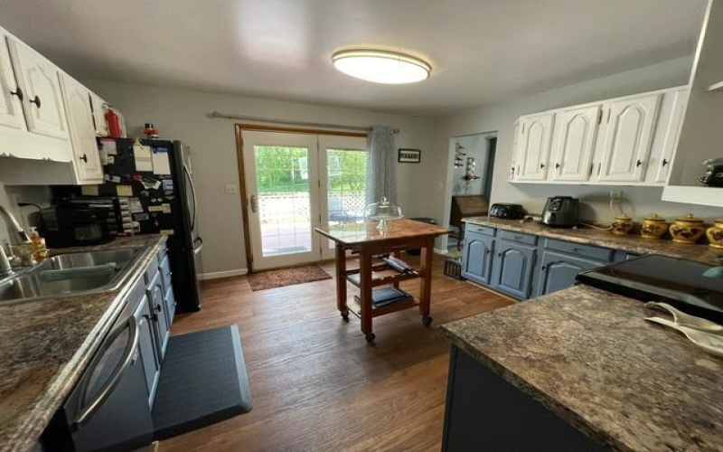 443 DUCK HOLLOW ROAD, Uniontown, 15401, 4 Bedrooms Bedrooms, 8 Rooms Rooms,2 BathroomsBathrooms,Residential,For Sale,DUCK HOLLOW ROAD,1758777