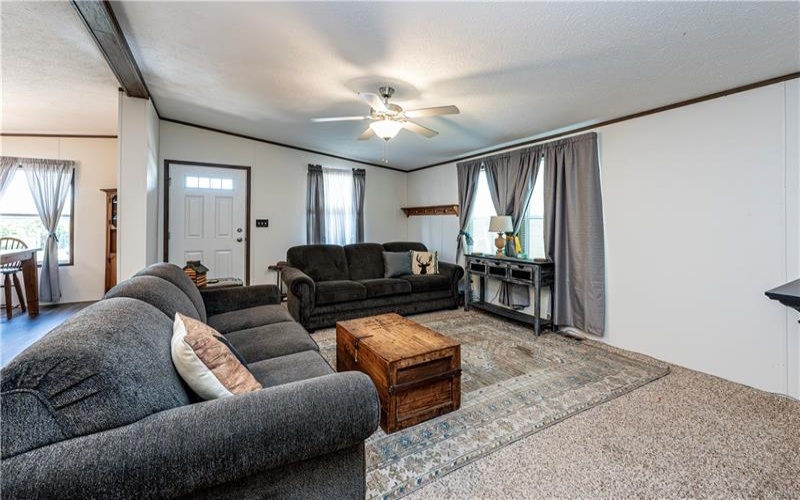 84 High View Dr, Donegal, 15628, 3 Bedrooms Bedrooms, 7 Rooms Rooms,2 BathroomsBathrooms,Residential,For Sale,High View Dr,1758958