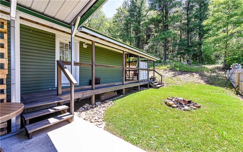 84 High View Dr, Donegal, 15628, 3 Bedrooms Bedrooms, 7 Rooms Rooms,2 BathroomsBathrooms,Residential,For Sale,High View Dr,1758958
