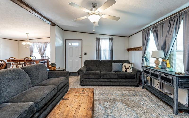 84 High View Dr, Donegal, 15628, 3 Bedrooms Bedrooms, 7 Rooms Rooms,2 BathroomsBathrooms,Residential,For Sale,High View Dr,1758958