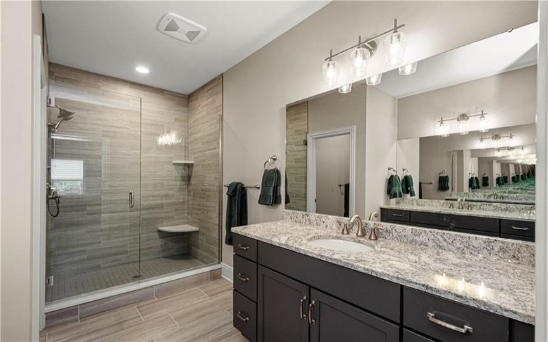 490 Harvest View Dr, Venetia, 15367, 3 Bedrooms Bedrooms, 13 Rooms Rooms,3.1 BathroomsBathrooms,Residential,For Sale,Harvest View Dr,1758976