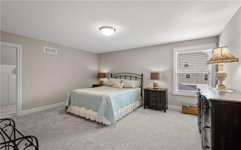 490 Harvest View Dr, Venetia, 15367, 3 Bedrooms Bedrooms, 13 Rooms Rooms,3.1 BathroomsBathrooms,Residential,For Sale,Harvest View Dr,1758976