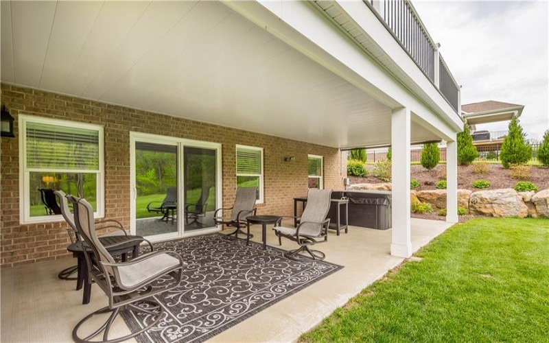 490 Harvest View Dr, Venetia, 15367, 3 Bedrooms Bedrooms, 13 Rooms Rooms,3.1 BathroomsBathrooms,Residential,For Sale,Harvest View Dr,1758976