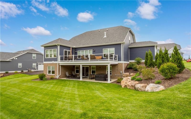 490 Harvest View Dr, Venetia, 15367, 3 Bedrooms Bedrooms, 13 Rooms Rooms,3.1 BathroomsBathrooms,Residential,For Sale,Harvest View Dr,1758976