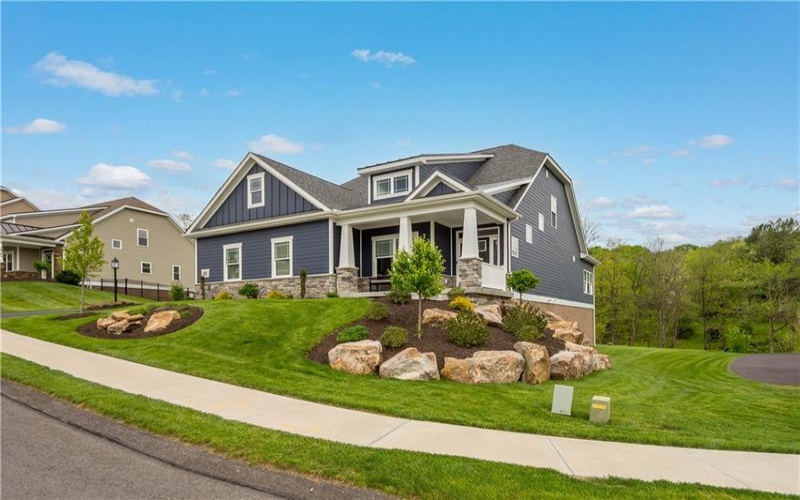 490 Harvest View Dr, Venetia, 15367, 3 Bedrooms Bedrooms, 13 Rooms Rooms,3.1 BathroomsBathrooms,Residential,For Sale,Harvest View Dr,1758976