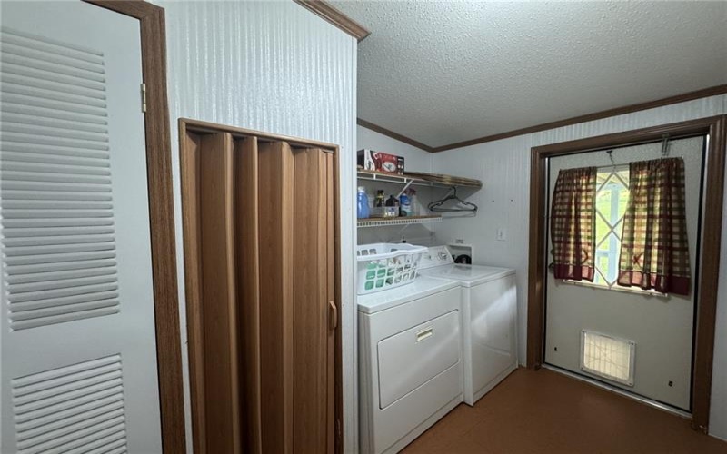101 Arlene St, Hopwood, 15445, 3 Bedrooms Bedrooms, 7 Rooms Rooms,2 BathroomsBathrooms,Residential,For Sale,Arlene St,1759007