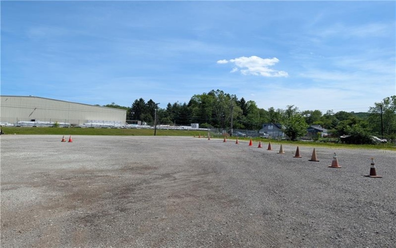 1635 New Stanton Ruffsdale Rd, Hunker, 15639, ,Commercial-industrial-business,For Sale,New Stanton Ruffsdale Rd,1759009
