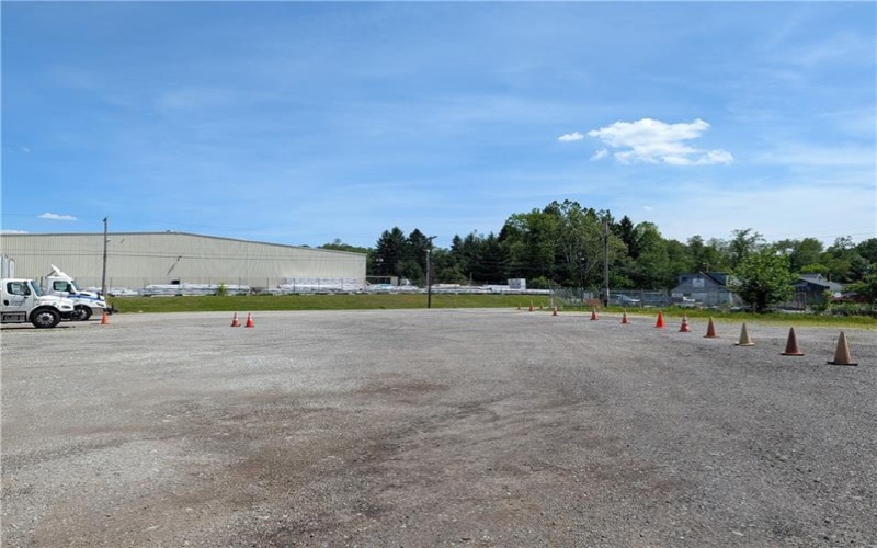 1635 New Stanton Ruffsdale Rd, Hunker, 15639, ,Commercial-industrial-business,For Sale,New Stanton Ruffsdale Rd,1759009