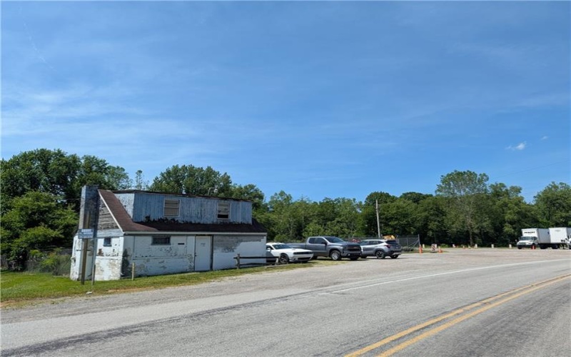 1635 New Stanton Ruffsdale Rd, Hunker, 15639, ,Commercial-industrial-business,For Sale,New Stanton Ruffsdale Rd,1759009