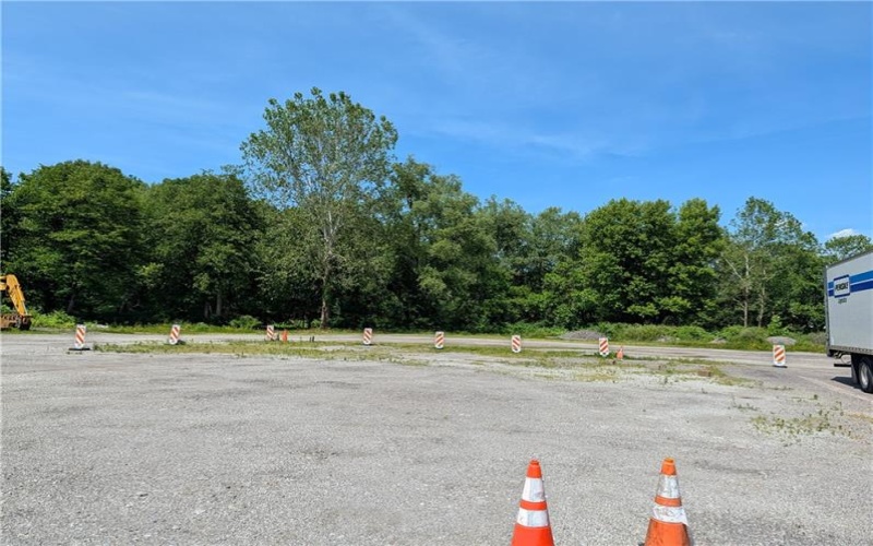 1635 New Stanton Ruffsdale Rd, Hunker, 15639, ,Commercial-industrial-business,For Sale,New Stanton Ruffsdale Rd,1759009