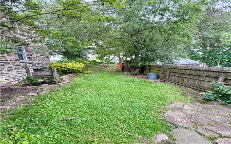 310 Liberty Street (Unit B), Perryopolis, 15473, 2 Bedrooms Bedrooms, ,1.1 BathroomsBathrooms,Lease,For Rent,Liberty Street (Unit B),1758311