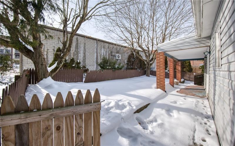 126-128 Railroad St, Monongahela, 15063, 4 Bedrooms Bedrooms, 7 Rooms Rooms,2 BathroomsBathrooms,Residential,For Sale,Railroad St,1759069
