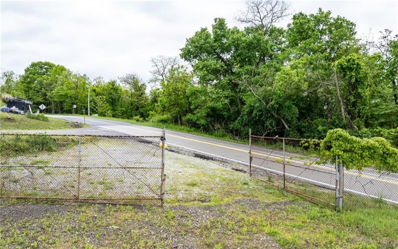 000 Linden Rd, Canonsburg, 15317, ,Farm-acreage-lot,For Sale,Linden Rd,1759077