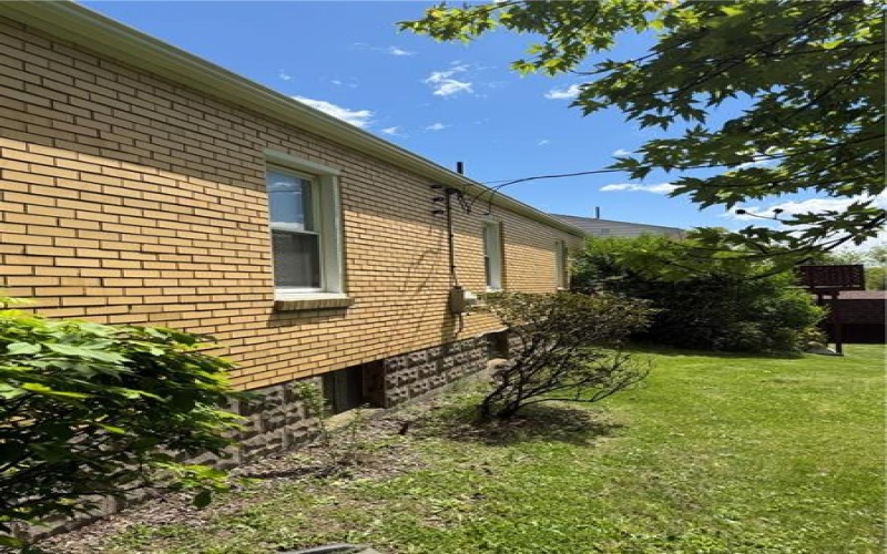 600 Edgewood, Apollo, 15613, 3 Bedrooms Bedrooms, 8 Rooms Rooms,1.2 BathroomsBathrooms,Residential,For Sale,Edgewood,1759078
