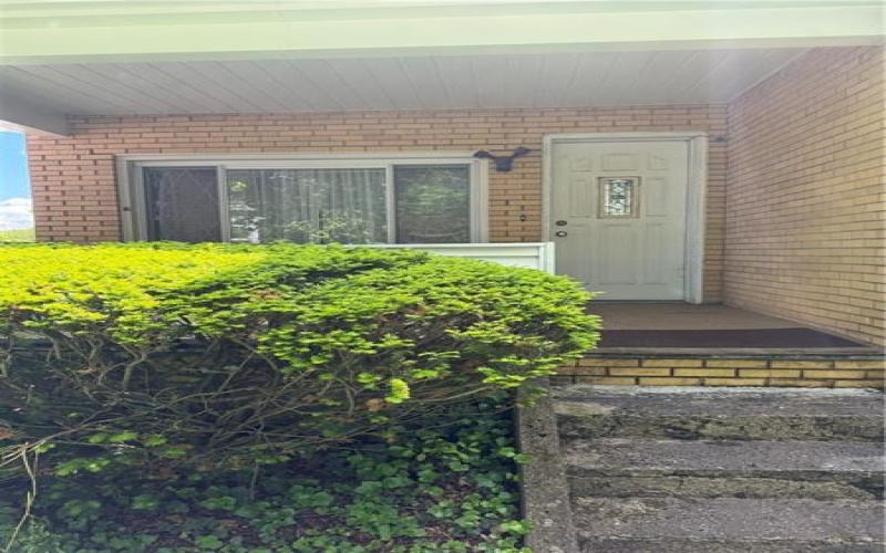 600 Edgewood, Apollo, 15613, 3 Bedrooms Bedrooms, 8 Rooms Rooms,1.2 BathroomsBathrooms,Residential,For Sale,Edgewood,1759078