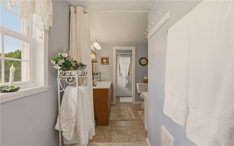 168 Ord St, Salisbury, 15558, 5 Bedrooms Bedrooms, ,2 BathroomsBathrooms,Residential,For Sale,Ord St,1759130