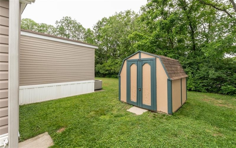 35 Circle Dr, Finleyville, 15332, 2 Bedrooms Bedrooms, 4 Rooms Rooms,1 BathroomBathrooms,Residential,For Sale,Circle Dr,1759122