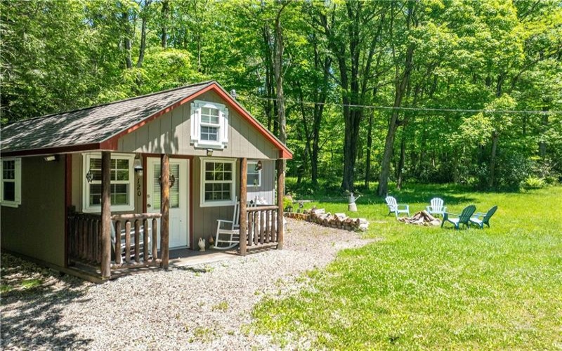 120 New Beaver Creek Rd, Markleysburg, 15459, 2 Bedrooms Bedrooms, ,1.1 BathroomsBathrooms,Residential,For Sale,New Beaver Creek Rd,1759161