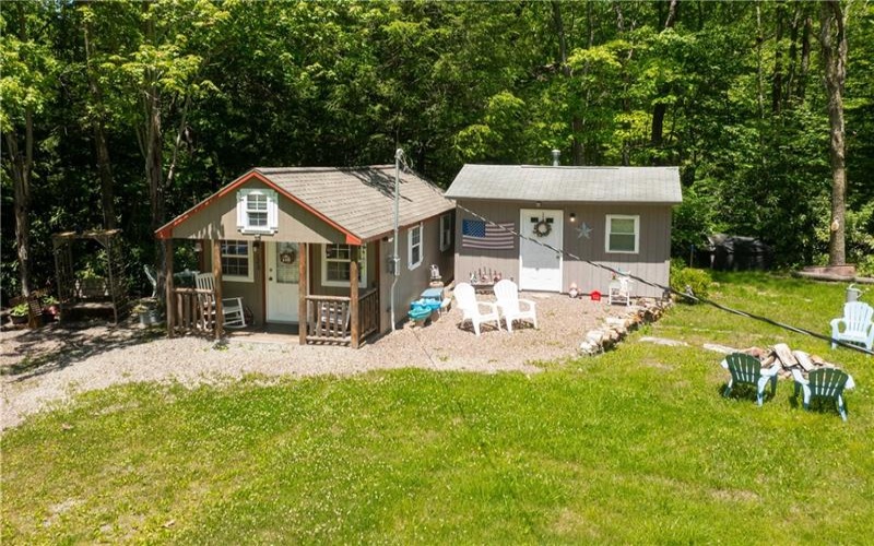 120 New Beaver Creek Rd, Markleysburg, 15459, 2 Bedrooms Bedrooms, ,1.1 BathroomsBathrooms,Residential,For Sale,New Beaver Creek Rd,1759161