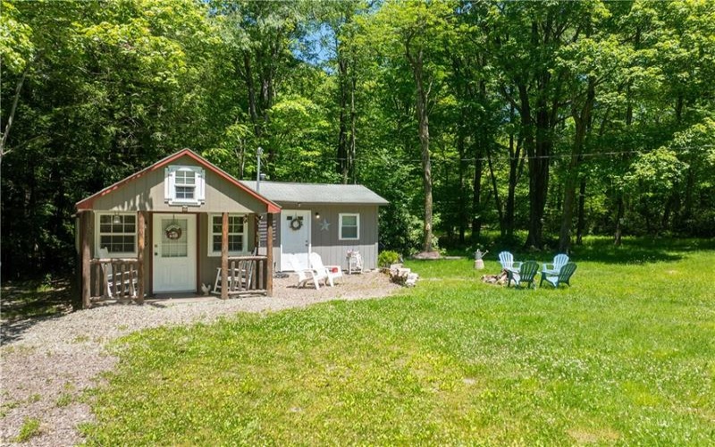 120 New Beaver Creek Rd, Markleysburg, 15459, 2 Bedrooms Bedrooms, ,1.1 BathroomsBathrooms,Residential,For Sale,New Beaver Creek Rd,1759161