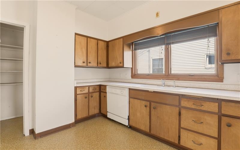 1221 Vine St, Connellsville, 15425, 3 Bedrooms Bedrooms, ,1 BathroomBathrooms,Residential,For Sale,Vine St,1754157