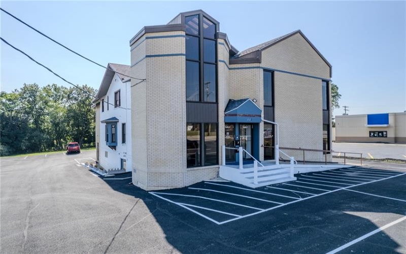 2120 Freeport Rd Ste 200, New Kensington, 15068, ,Commercial-industrial-business,For Sale,Freeport Rd Ste 200,1758972