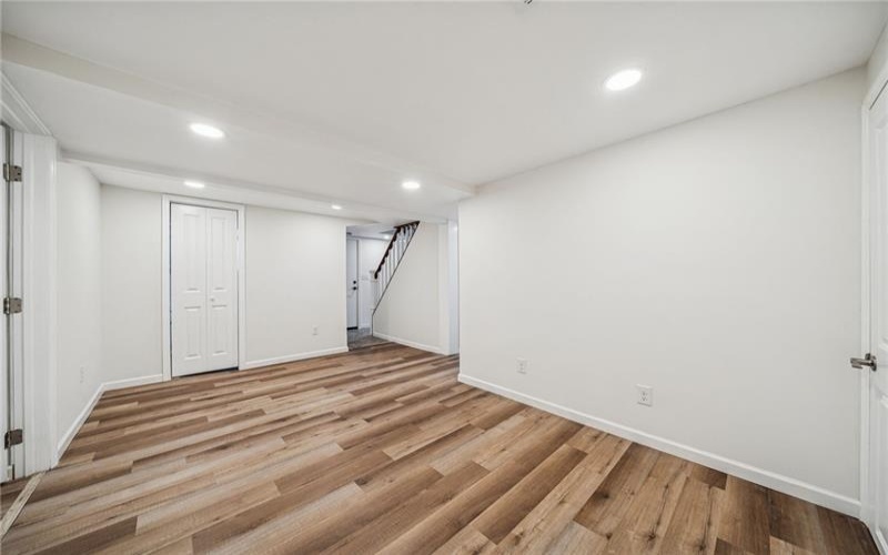 1095 Francis Blvd, New Kensington, 15068, 4 Bedrooms Bedrooms, 10 Rooms Rooms,3.1 BathroomsBathrooms,Residential,For Sale,Francis Blvd,1737047