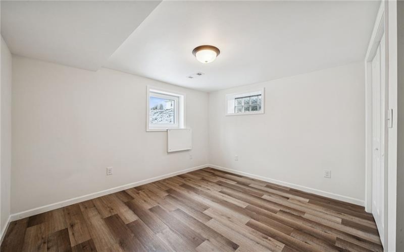 1095 Francis Blvd, New Kensington, 15068, 4 Bedrooms Bedrooms, 10 Rooms Rooms,3.1 BathroomsBathrooms,Residential,For Sale,Francis Blvd,1737047