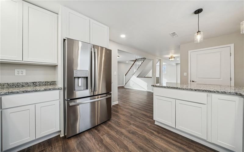1095 Francis Blvd, New Kensington, 15068, 4 Bedrooms Bedrooms, 10 Rooms Rooms,3.1 BathroomsBathrooms,Residential,For Sale,Francis Blvd,1737047