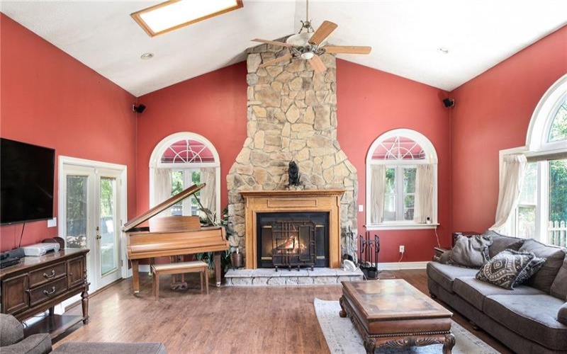 746 State Route 380, Murrysville, 15668, 4 Bedrooms Bedrooms, 9 Rooms Rooms,3 BathroomsBathrooms,Residential,For Sale,State Route 380,1758908
