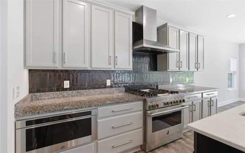 102 Eagle Lane, New Eagle, 15067, 4 Bedrooms Bedrooms, 10 Rooms Rooms,2.1 BathroomsBathrooms,Residential,For Sale,Eagle Lane,1758990