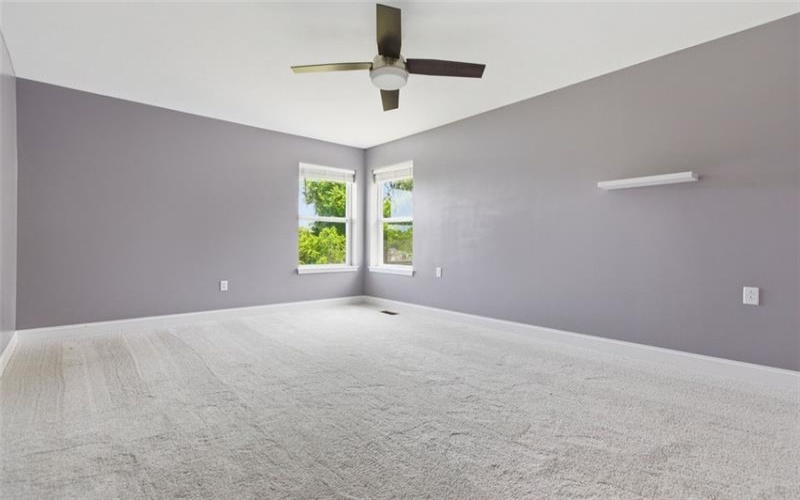 102 Eagle Lane, New Eagle, 15067, 4 Bedrooms Bedrooms, 10 Rooms Rooms,2.1 BathroomsBathrooms,Residential,For Sale,Eagle Lane,1758990