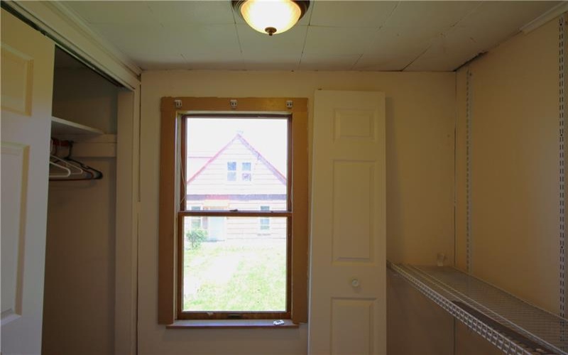 233 Allen Avenue, Donora, 15033, ,Multi-unit,For Sale,Allen Avenue,1759003