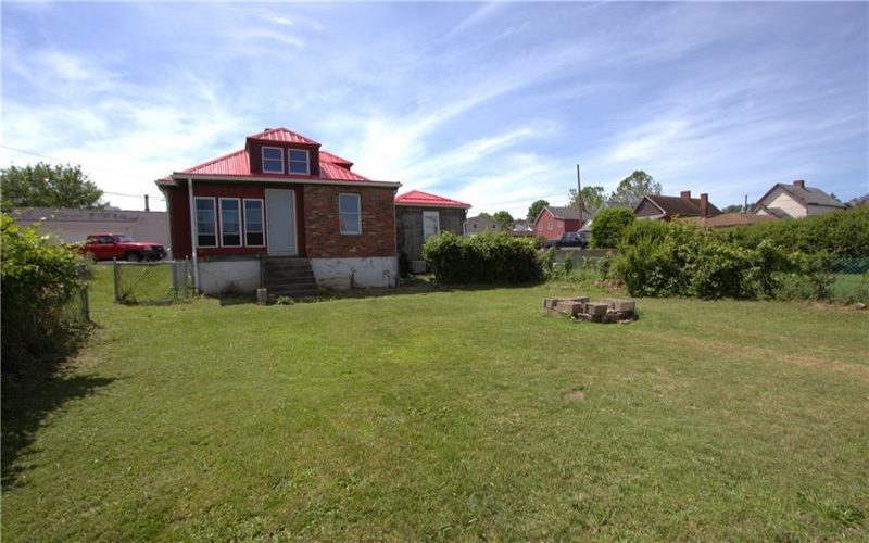 233 Allen Avenue, Donora, 15033, ,Multi-unit,For Sale,Allen Avenue,1759003