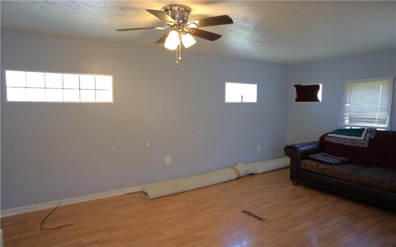 233 Allen Avenue, Donora, 15033, ,Multi-unit,For Sale,Allen Avenue,1759003