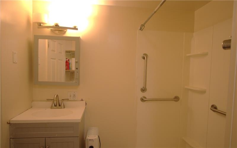 233 Allen Avenue, Donora, 15033, ,Multi-unit,For Sale,Allen Avenue,1759003