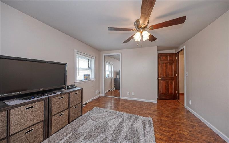 335 Liberty Ave, Washington, 15301, 4 Bedrooms Bedrooms, 11 Rooms Rooms,2 BathroomsBathrooms,Residential,For Sale,Liberty Ave,1759366