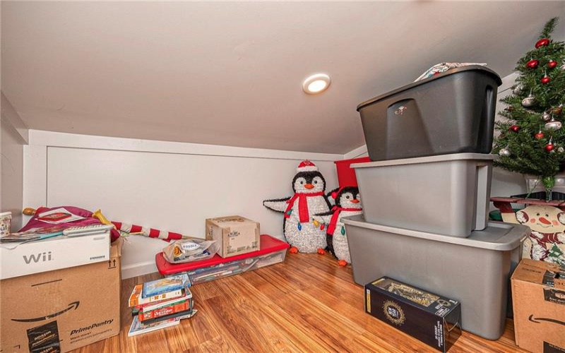 335 Liberty Ave, Washington, 15301, 4 Bedrooms Bedrooms, 11 Rooms Rooms,2 BathroomsBathrooms,Residential,For Sale,Liberty Ave,1759366
