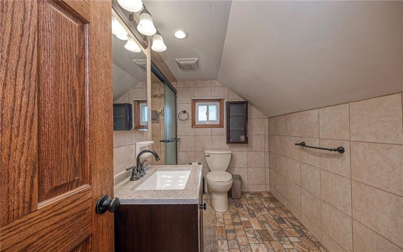 335 Liberty Ave, Washington, 15301, 4 Bedrooms Bedrooms, 11 Rooms Rooms,2 BathroomsBathrooms,Residential,For Sale,Liberty Ave,1759366