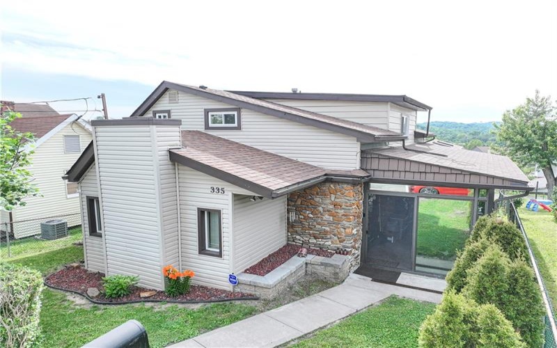 335 Liberty Ave, Washington, 15301, 4 Bedrooms Bedrooms, 11 Rooms Rooms,2 BathroomsBathrooms,Residential,For Sale,Liberty Ave,1759366