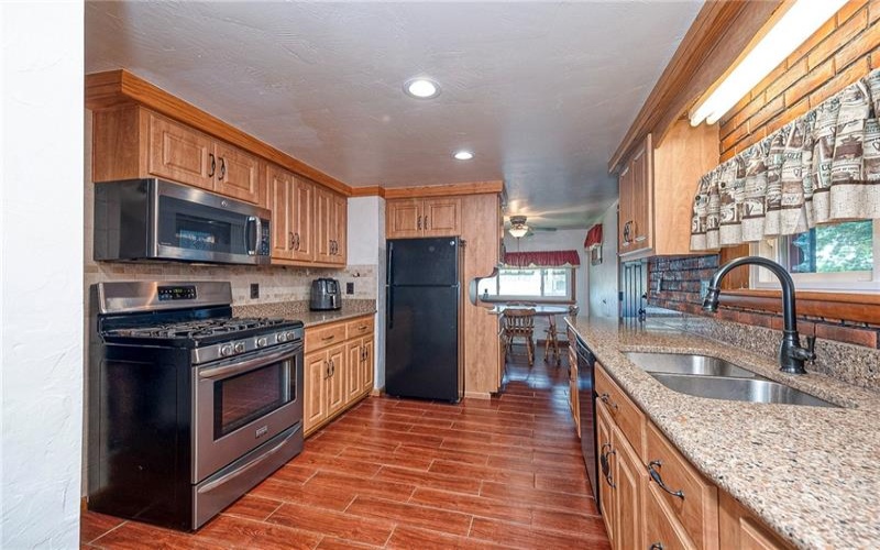 335 Liberty Ave, Washington, 15301, 4 Bedrooms Bedrooms, 11 Rooms Rooms,2 BathroomsBathrooms,Residential,For Sale,Liberty Ave,1759366