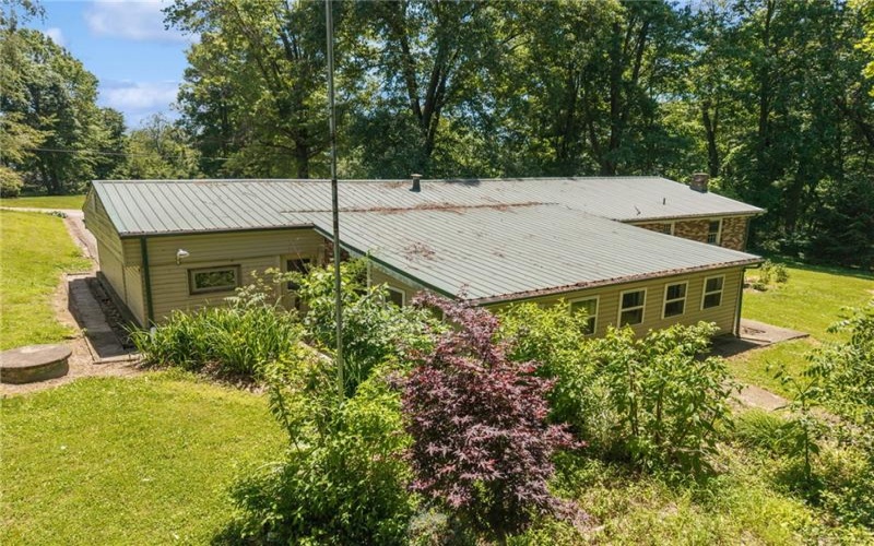 267 Pizza Barn Road, Blairsville, 15717, 3 Bedrooms Bedrooms, 7 Rooms Rooms,2 BathroomsBathrooms,Residential,For Sale,Pizza Barn Road,1759393