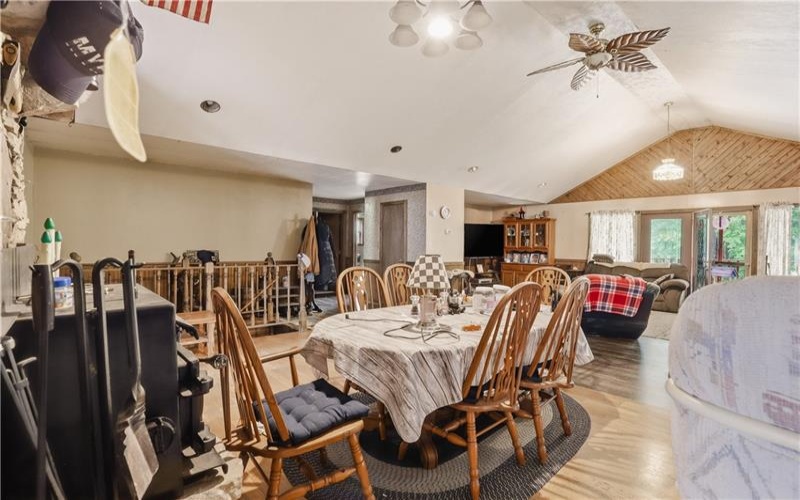 3210 State Route 31, Acme, 15610, 3 Bedrooms Bedrooms, ,2 BathroomsBathrooms,Residential,For Sale,State Route 31,1759398